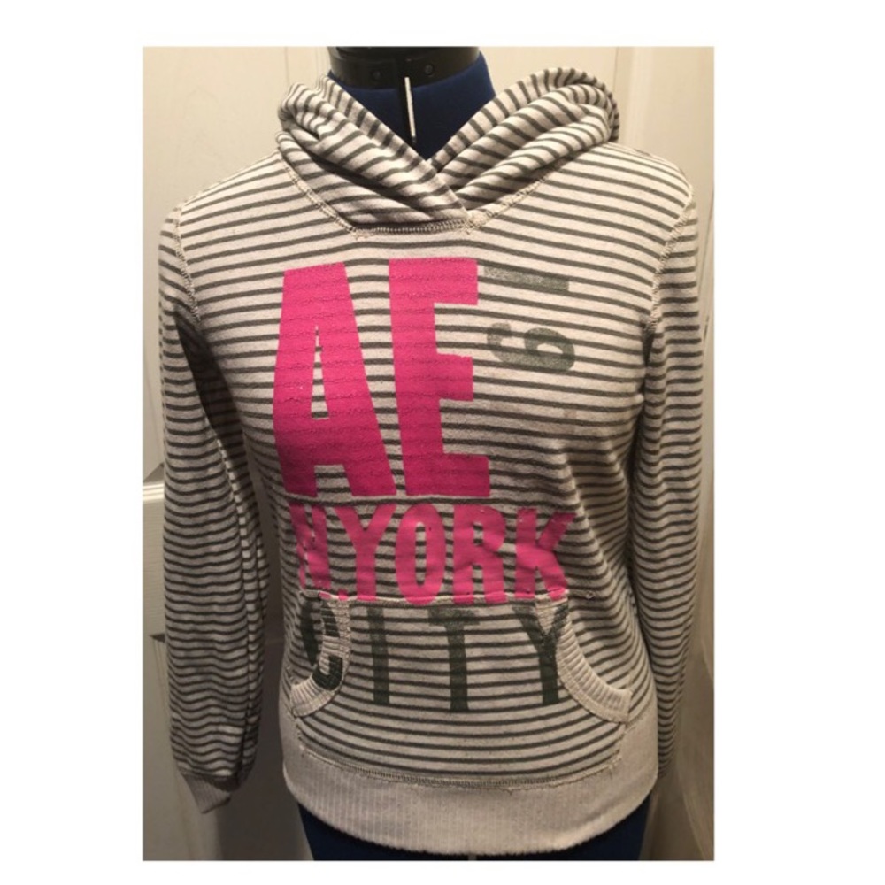 American Eagle Sweatshirt with Hoodie